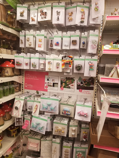 Craft Store «Michaels», reviews and photos, 5442 New Hope Commons Dr, Durham, NC 27707, USA