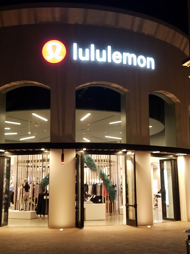 Sportswear Store «lululemon», reviews and photos, 563 Newport Center Dr, Newport Beach, CA 92660, USA