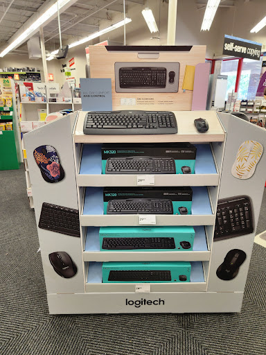 Office Supply Store «Staples», reviews and photos, 3790 E Broad St, Whitehall, OH 43213, USA