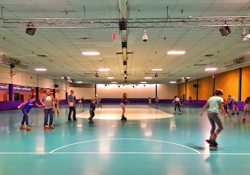 Roller skating club Antioch