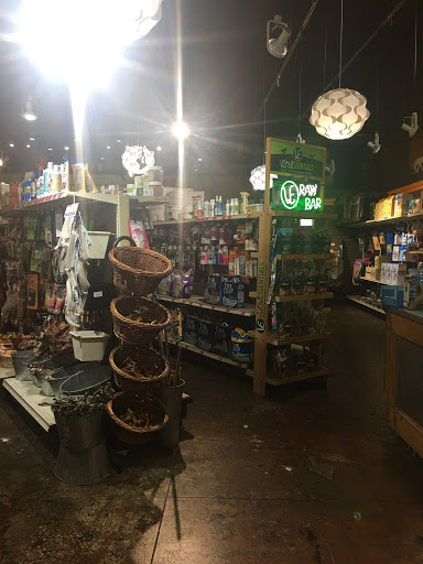 Pet Supply Store «The Urban Pet», reviews and photos, 7515 Beverly Blvd, Los Angeles, CA 90036, USA