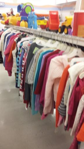 Thrift Store «Family Thrift Center», reviews and photos, 7108 Alameda Ave, El Paso, TX 79915, USA