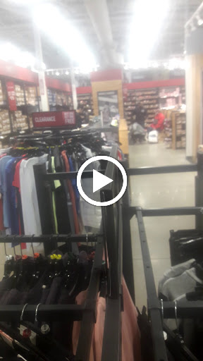 Shoe Store «Reebok Outlet», reviews and photos, 1 Outlet Blvd #500, Wrentham, MA 02093, USA