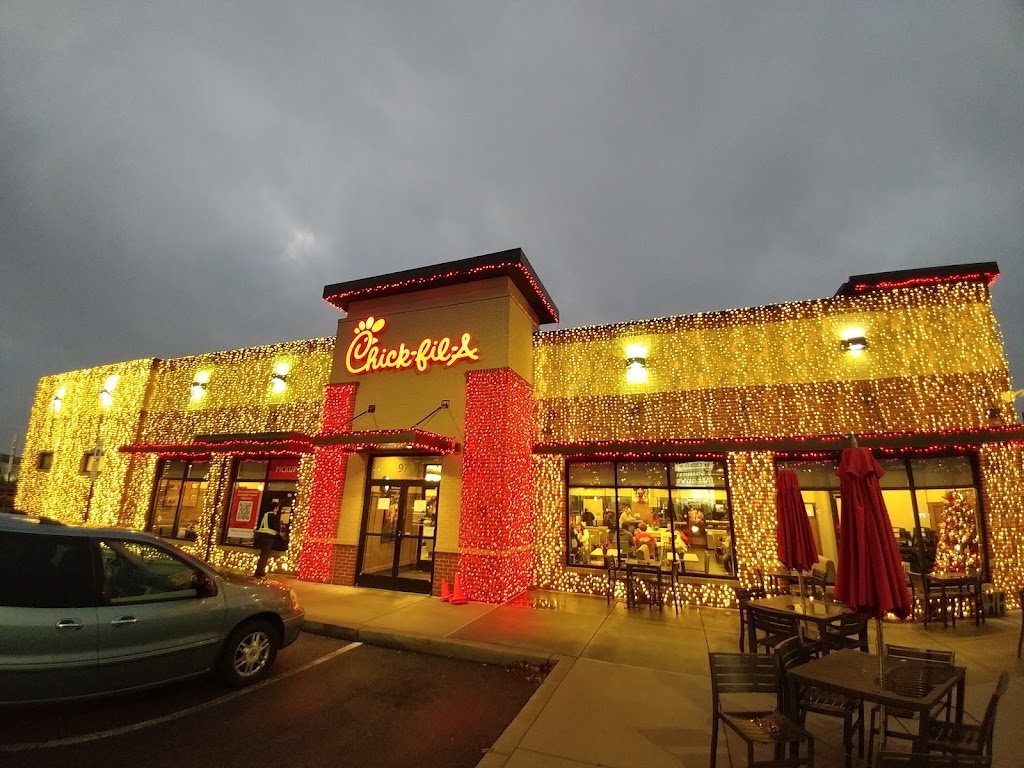 ChickfilA Chambersburg, PA 17201 Menu, Reviews, Hours & Contact