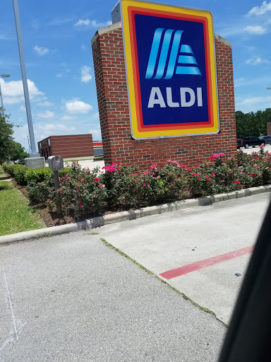 Grocery Store «ALDI», reviews and photos, 14130 FM 2100, Crosby, TX 77532, USA