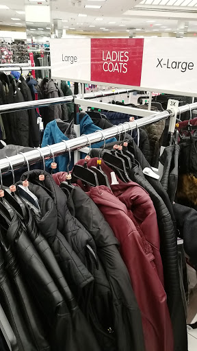 Clothing Store «Burlington Coat Factory», reviews and photos, 3800 US-98 #510, Lakeland, FL 33809, USA
