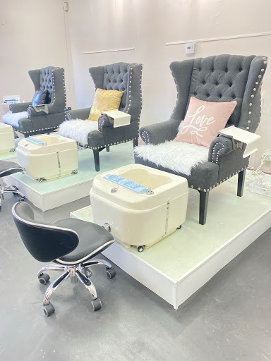 La Belle Rose Nail Bar image