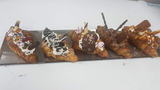 Pastelería Panadería Bel