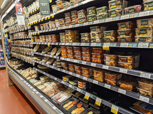 Grocery Store «Whole Foods Market», reviews and photos, 1640 Chicago Ave, Evanston, IL 60201, USA