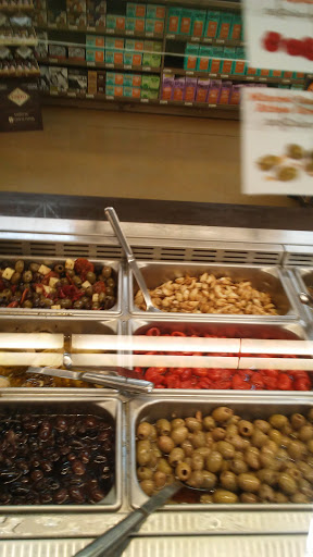 Natural Foods Store «Fresh Thyme Farmers Market- Fishers», reviews and photos, 11481 E 116th St, Fishers, IN 46037, USA