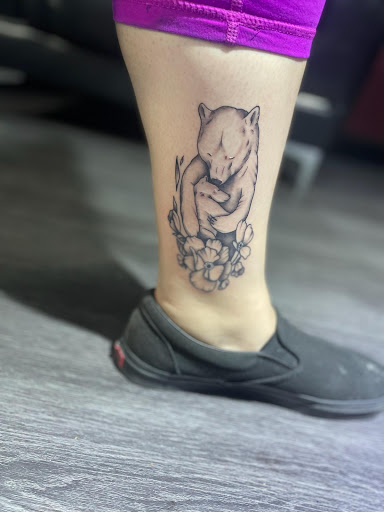 Tattoo Shop «Game Face Tattoos», reviews and photos, 2015 S Orange Ave, Orlando, FL 32806, USA