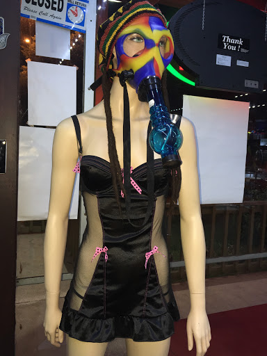 Tobacco Shop «Nirvana smoke shop», reviews and photos, 215 N Carroll Blvd, Denton, TX 76201, USA