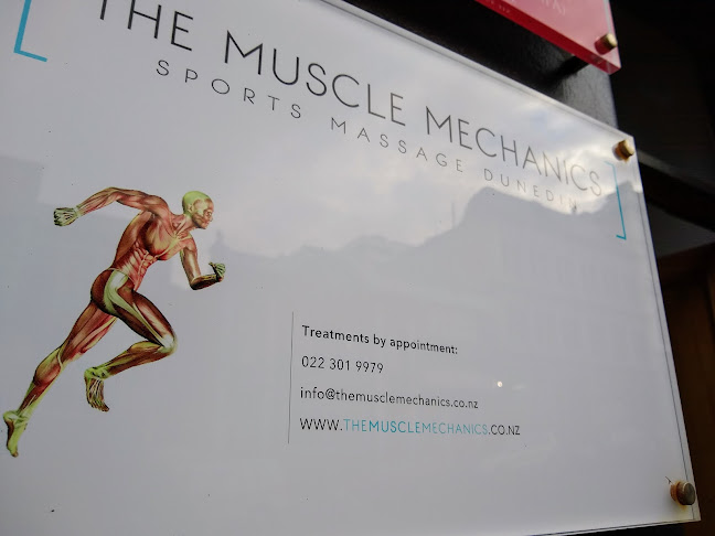 The Muscle Mechanics - Massage therapist