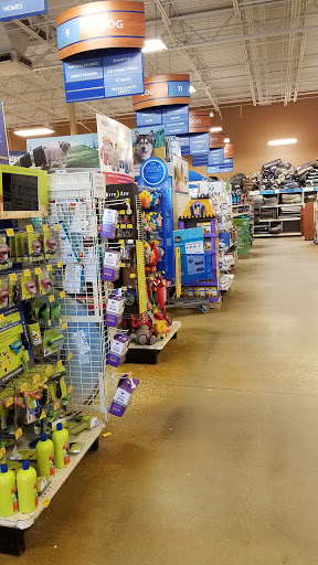 Pet Supply Store «PetSmart», reviews and photos, 4045 Dowlen Rd, Beaumont, TX 77706, USA