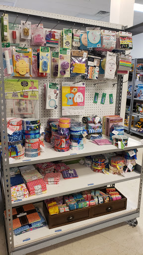 Home Goods Store «Tuesday Morning», reviews and photos, 244 Nelson St, Cartersville, GA 30120, USA