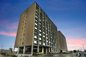 Mont Clare Apartments image