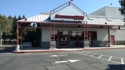 Mattress Store «Mattress Firm Santa Cruz», reviews and photos, 600 River St, Santa Cruz, CA 95060, USA