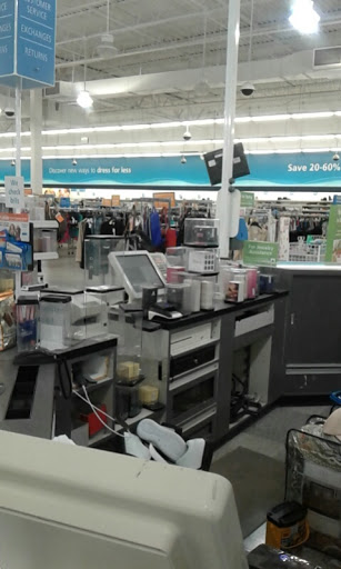 Clothing Store «Ross Dress for Less», reviews and photos, 249 Deane Dr, Rockford, IL 61107, USA