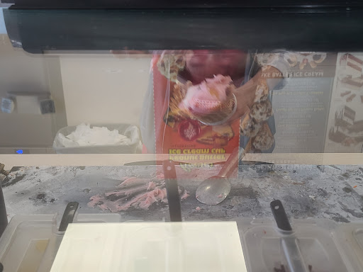 Ice Cream Shop «Cold Stone Creamery», reviews and photos, 7702B-B Richmond Hwy, Alexandria, VA 22306, USA