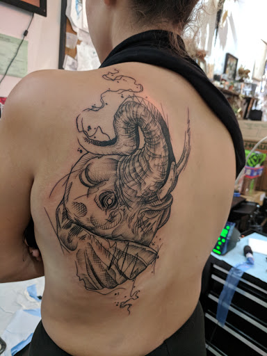 Tattoo Shop «Black & Blue Tattoo», reviews and photos, 381 Guerrero St, San Francisco, CA 94103, USA