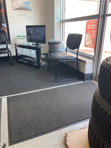 Tire Shop «Firestone Complete Auto Care», reviews and photos, 809 Wolcott St, Waterbury, CT 06705, USA