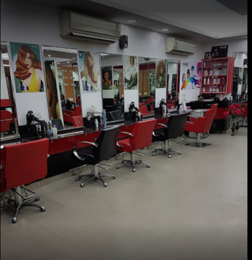 Hair We R SALON - Best Salon In Chattarpur Delhi - Best Makeup Artist In Chattarpur Delhi BY SUPRIYA SANJEEV