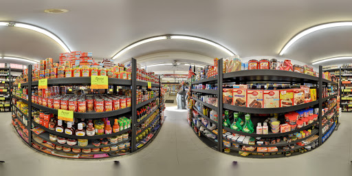 Liquor Store «Hub Liquor», reviews and photos, 3757 Mission Blvd, San Diego, CA 92109, USA