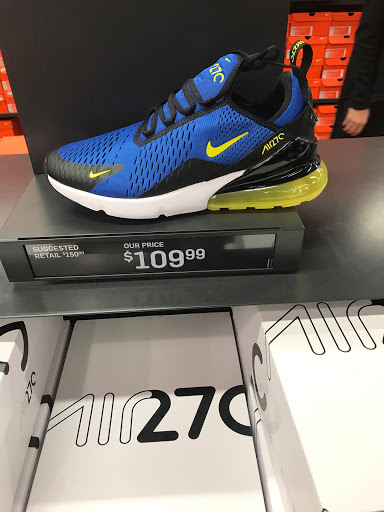 Clothing Store «Nike Factory Store», reviews and photos, 2950 I-20 Frontage Rd #755, Grand Prairie, TX 75052, USA