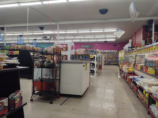 Supermarket «Food City», reviews and photos, 323 E Main St, Avondale, AZ 85323, USA