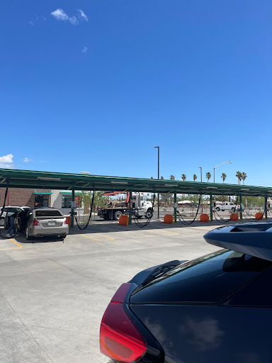Quick Quack Car Wash en Calexico