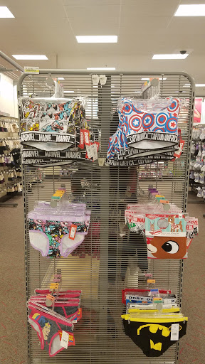 Department Store «Target», reviews and photos, 23555 Allen Rd, Woodhaven, MI 48183, USA