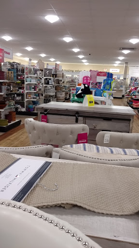 Home Goods Store «HomeGoods», reviews and photos, 20111 US-19, Cranberry Twp, PA 16066, USA