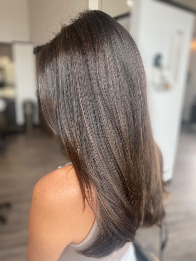 J Salon 80134