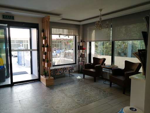 Dentist Başak Koşargelir