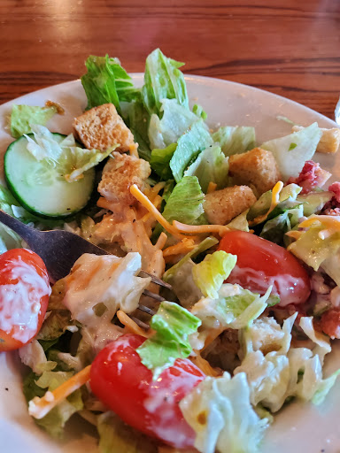 American Restaurant «Cracker Barrel Old Country Store», reviews and photos, 6055 Som Center Rd, Willoughby, OH 44094, USA