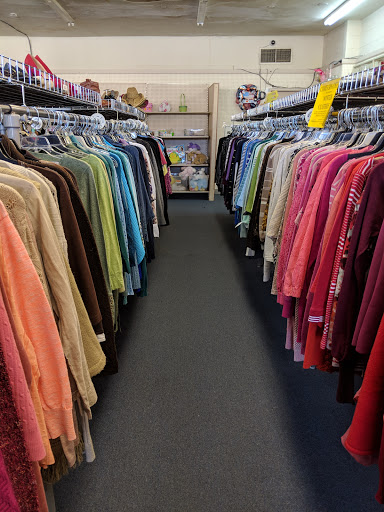 Thrift Store «Village Thrift», reviews and photos, 12436 Warwick Blvd, Newport News, VA 23606, USA