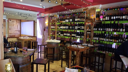 Wine Store «Happy Wine in the Grove», reviews and photos, 2833 Bird Ave, Miami, FL 33133, USA