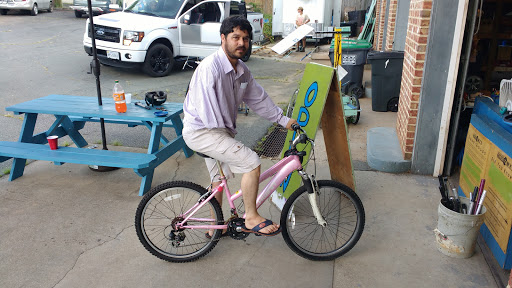 Used Bicycle Shop «Community Bikes», reviews and photos, 405 Avon St, Charlottesville, VA 22902, USA