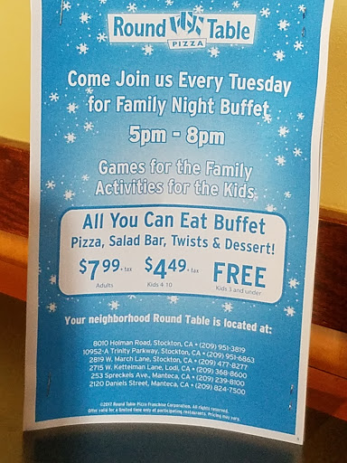 Pizza Restaurant «Round Table Pizza», reviews and photos, 2120 Daniels St, Manteca, CA 95337, USA