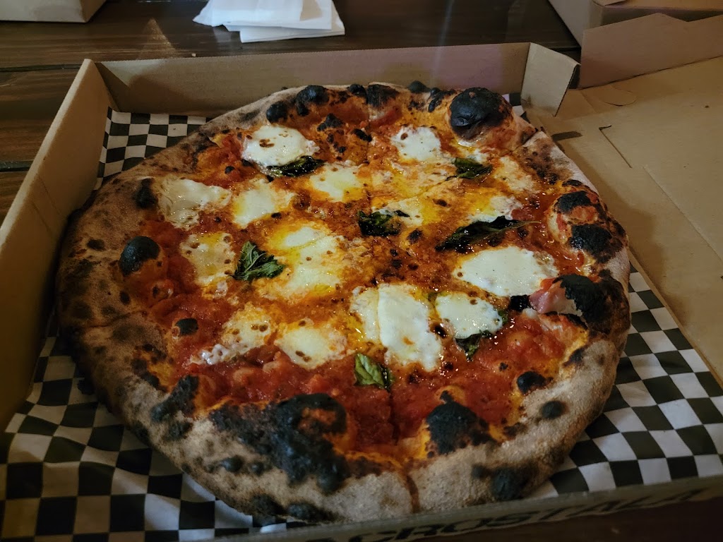 La Crosta Wood Fired Pizza 90640