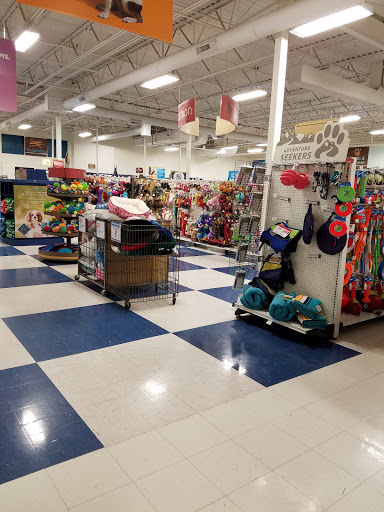 Pet Supply Store «Petco Animal Supplies», reviews and photos, 7590 150th St W, Apple Valley, MN 55124, USA