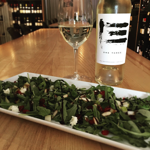 Wine Bar «750ml Wines», reviews and photos, 2287 W Market St, Akron, OH 44313, USA