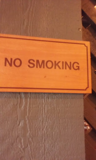 American Restaurant «Cracker Barrel Old Country Store», reviews and photos, 1162 Wayne Ave, Chambersburg, PA 17202, USA