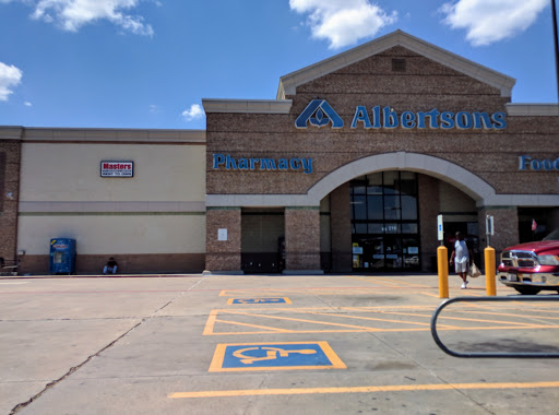 Grocery Store «Albertsons», reviews and photos, 215 N Carrier Pkwy, Grand Prairie, TX 75050, USA