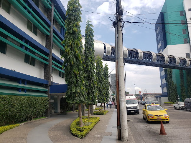 Opiniones de Hospital Alcívar en Guayaquil - Hospital