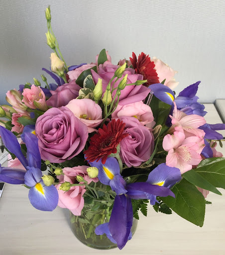 Countryside Florist, 63 Maple St, Marlborough, MA 01752, USA, 