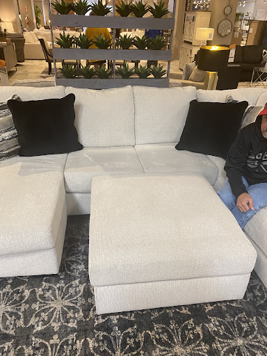 Furniture Store «Ashley Furniture HomeStore», reviews and photos, 25415 I-45, Spring, TX 77380, USA