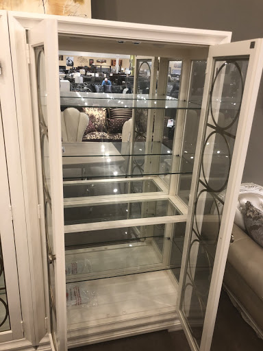 Furniture Store «iStyle Furniture», reviews and photos, 6850 Pearl Rd, Middleburg Heights, OH 44130, USA