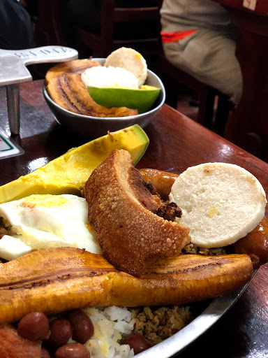 La Cucharita Colombiana