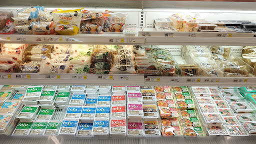 Shopping Mall «Kenny Centre», reviews and photos, 1141 Kenny Centre Mall, Columbus, OH 43220, USA